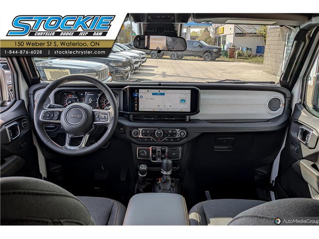 2025 Jeep Wrangler Sahara (Stk: 45111) in Waterloo - Image 6 of 17