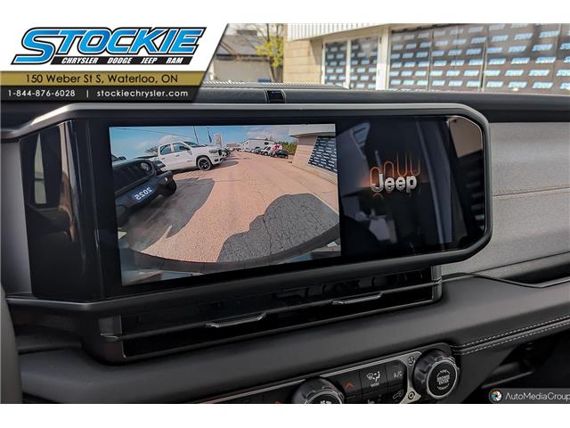 2025 Jeep Wrangler Sahara (Stk: 45111) in Waterloo - Image 13 of 17