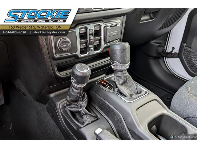 2025 Jeep Wrangler Sahara (Stk: 45111) in Waterloo - Image 17 of 17