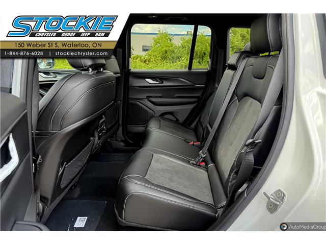 2025 Jeep Grand Cherokee Laredo (Stk: 45723) in Waterloo - Image 7 of 20