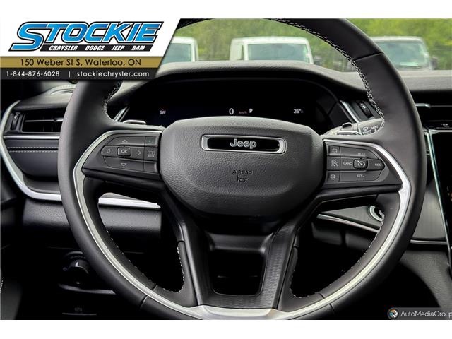 2025 Jeep Grand Cherokee Laredo (Stk: 45723) in Waterloo - Image 12 of 20