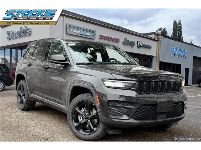 2025 Jeep Grand Cherokee Laredo (Stk: 46273) in Waterloo - Image 1 of 20