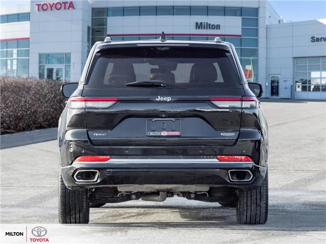 2022 Jeep Grand Cherokee 4xe Summit (Stk: 734822) in Milton - Image 7 of 43