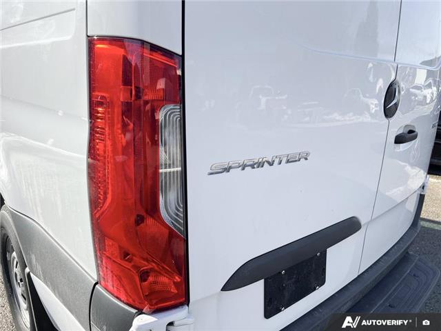 2020 Mercedes-Benz Sprinter 2500 Standard Roof V6 (Stk: L3106) in London - Image 8 of 18