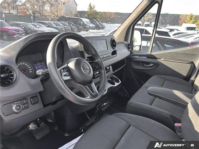2020 Mercedes-Benz Sprinter 2500 Standard Roof V6 (Stk: L3106) in London - Image 9 of 18
