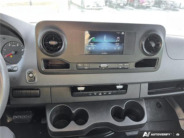 2020 Mercedes-Benz Sprinter 2500 Standard Roof V6 (Stk: L3106) in London - Image 15 of 18