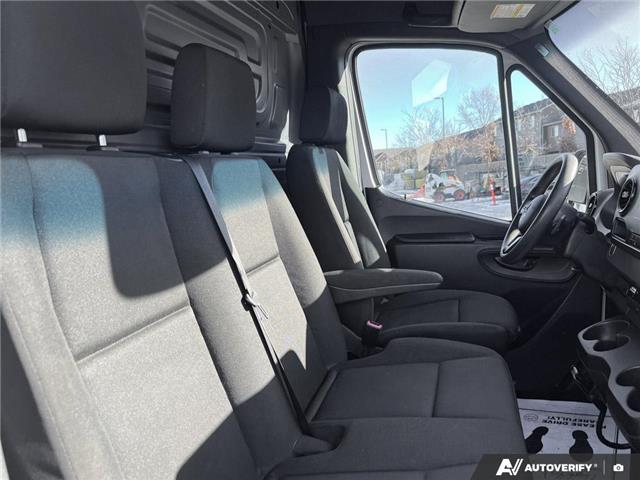 2020 Mercedes-Benz Sprinter 2500 Standard Roof V6 (Stk: L3106) in London - Image 18 of 18