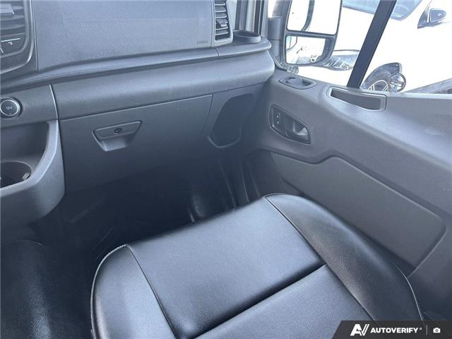 2021 Ford Transit-250 Cargo Base (Stk: S2503565A) in London - Image 17 of 18