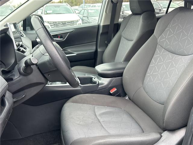 2025 Toyota RAV4 Hybrid XLE (Stk: 26T1455A) in Aurora - Image 11 of 14