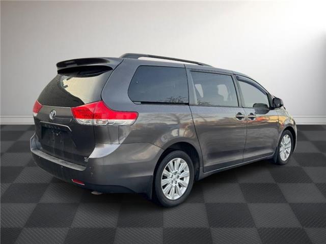 2014 Toyota Sienna XLE 7 Passenger (Stk: PR80046) in Windsor - Image 6 of 27