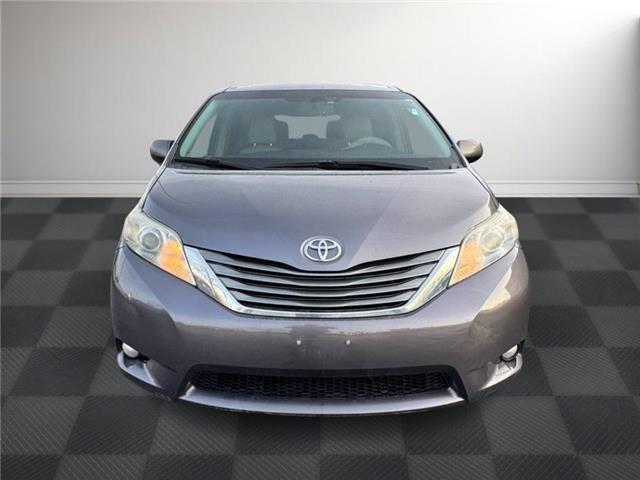 2014 Toyota Sienna XLE 7 Passenger (Stk: PR80046) in Windsor - Image 10 of 27