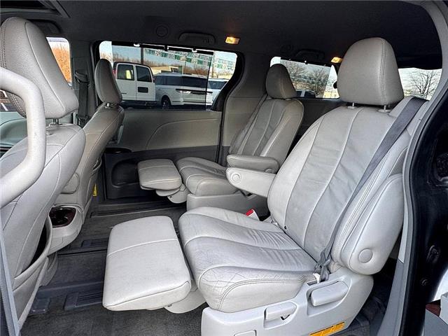 2014 Toyota Sienna XLE 7 Passenger (Stk: PR80046) in Windsor - Image 11 of 27