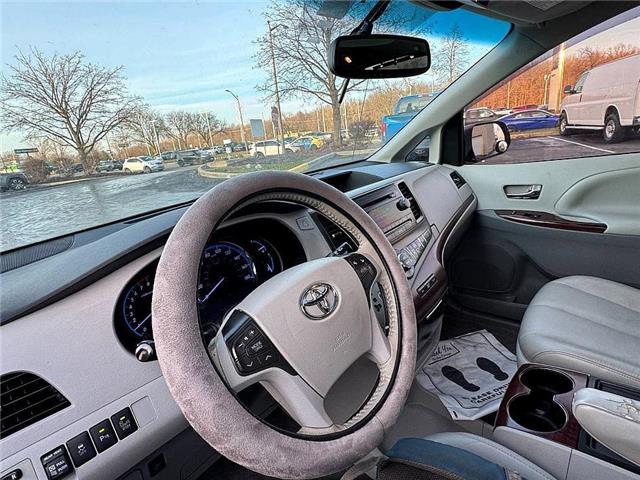 2014 Toyota Sienna XLE 7 Passenger (Stk: PR80046) in Windsor - Image 20 of 27