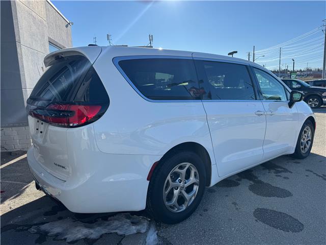 2024 Chrysler Pacifica Limited (Stk: 28267P) in Newmarket - Image 2 of 14