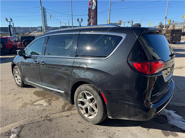 2017 Chrysler Pacifica Limited (Stk: 28269T) in Newmarket - Image 5 of 13