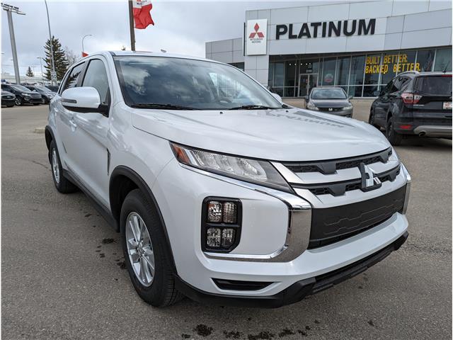 2026 Mitsubishi RVR SE