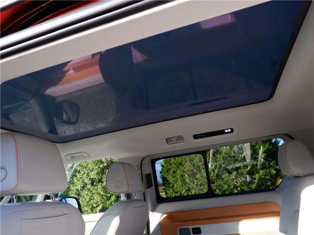 2025 Volkswagen ID. Buzz 1st Edition (Stk: SB037516) in Vancouver - Image 10 of 24