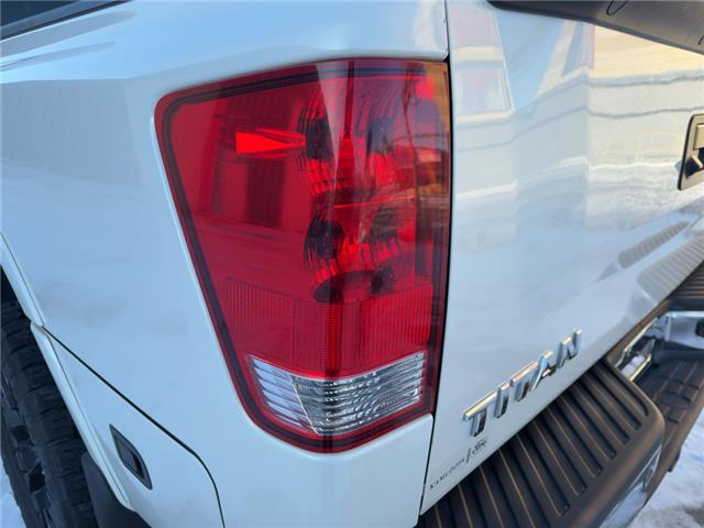 2015 Nissan Titan SL (Stk: 25P182) in Kamloops - Image 11 of 25