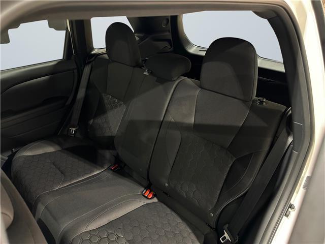 2026 Subaru Forester Convenience (Stk: 300088) in Lethbridge - Image 13 of 15