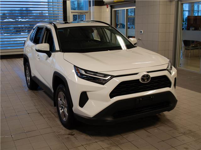 2022 Toyota RAV4 XLE (Stk: 26526A) in Kingston - Image 3 of 15