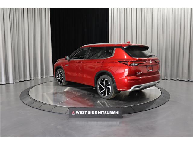 2025 Mitsubishi Outlander PHEV GT (Stk: P25974) in Edmonton - Image 4 of 28