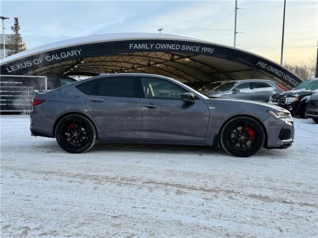 2022 Acura TLX Type S (Stk: 260083B) in Calgary - Image 2 of 19