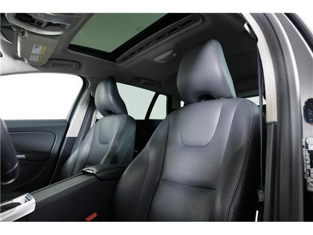 2018 Volvo V60 Cross Country T5 Premier (Stk: X3493AA) in London - Image 14 of 29