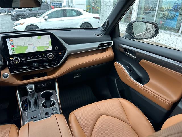 2024 Toyota Highlander Hybrid Limited (Stk: W6958) in Cobourg - Image 12 of 31