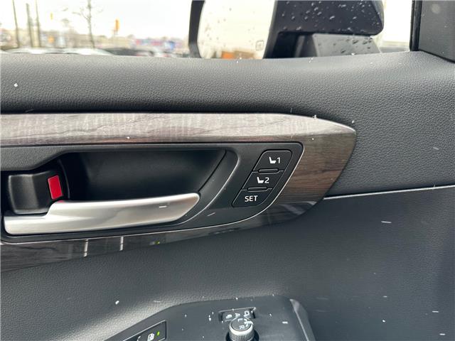2024 Toyota Highlander Hybrid Limited (Stk: W6958) in Cobourg - Image 25 of 31