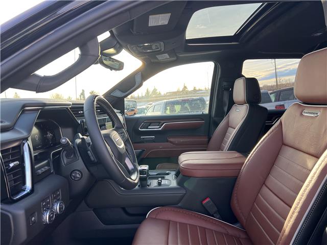 2026 GMC Sierra 1500 Denali Ultimate (Stk: TZ234934) in Calgary - Image 13 of 24