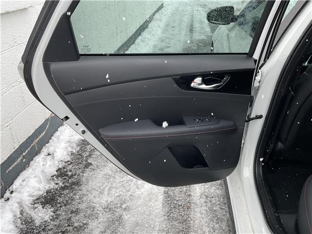 2024 Kia Forte GT Limited (Stk: 251607) in Ottawa - Image 17 of 20