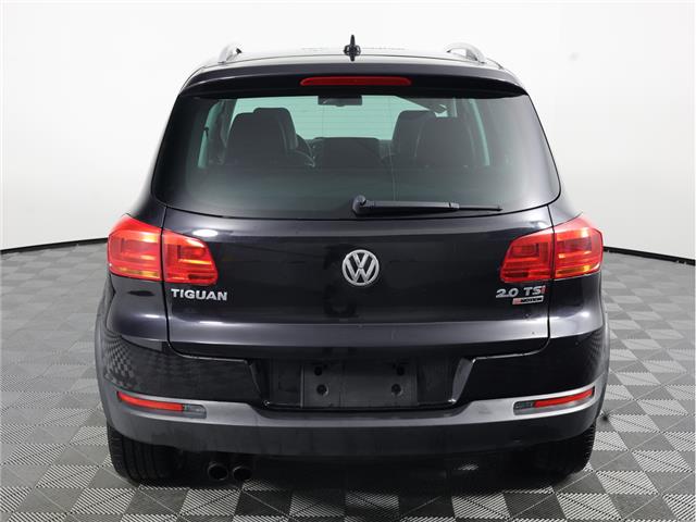 2017 Volkswagen Tiguan Highline (Stk: A20599) in Calgary - Image 7 of 21