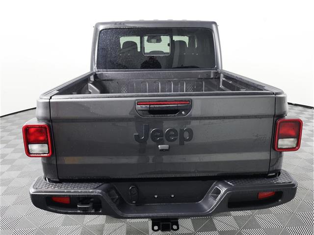 2026 Jeep Gladiator Sport S (Stk: 26J045) in Calgary - Image 7 of 17