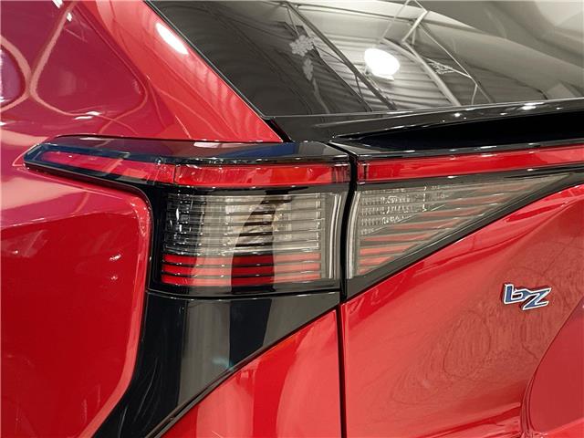 2026 Toyota bZ XLE (Stk: 12107705) in Concord - Image 15 of 45