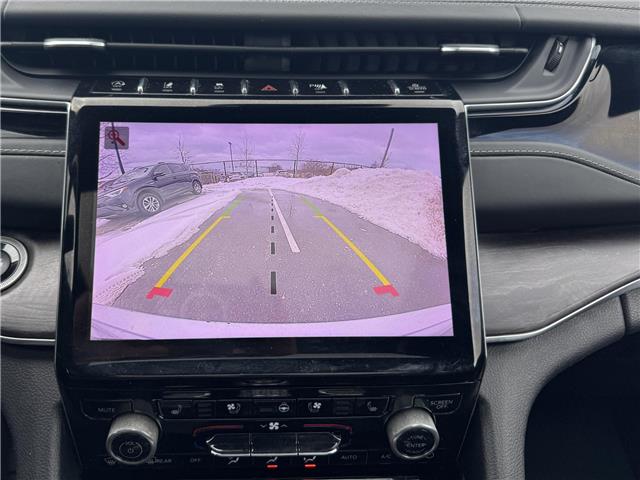 2022 Jeep Grand Cherokee Overland (Stk: 25101538A) in Markham - Image 24 of 42