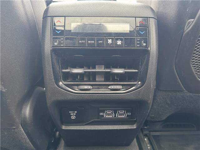 2022 Jeep Grand Cherokee Overland (Stk: 25101538A) in Markham - Image 36 of 42