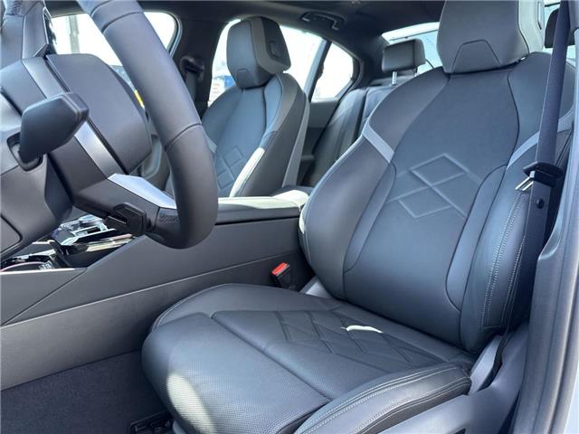 2026 BMW 550e xDrive (Stk: B2608) in Sarnia - Image 14 of 26