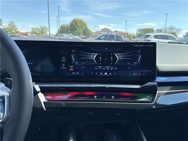 2026 BMW 550e xDrive (Stk: B2608) in Sarnia - Image 18 of 26
