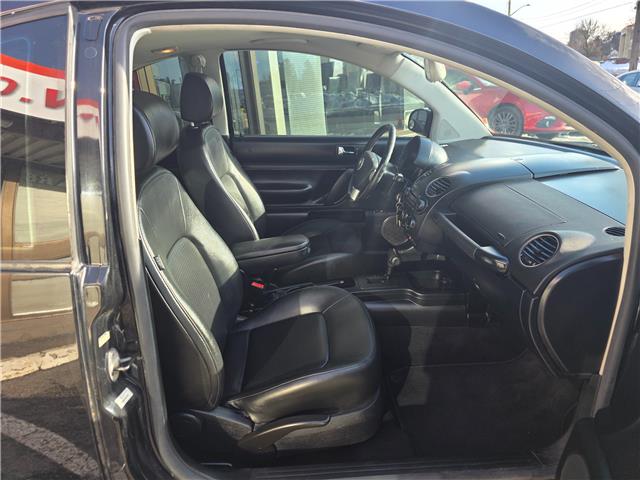 2010 Volkswagen New Beetle 2.5L Comfortline (Stk: 2512641) in Waterloo - Image 18 of 19