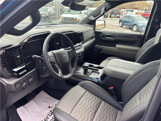 2026 Chevrolet Silverado 1500 ZR2 (Stk: 26SL12476) in Pincher Creek - Image 17 of 24 2026 Chevrolet Silverado 1500 ZR2 (Stk: 26SL12476) in Pincher Creek - Image 17 of 24