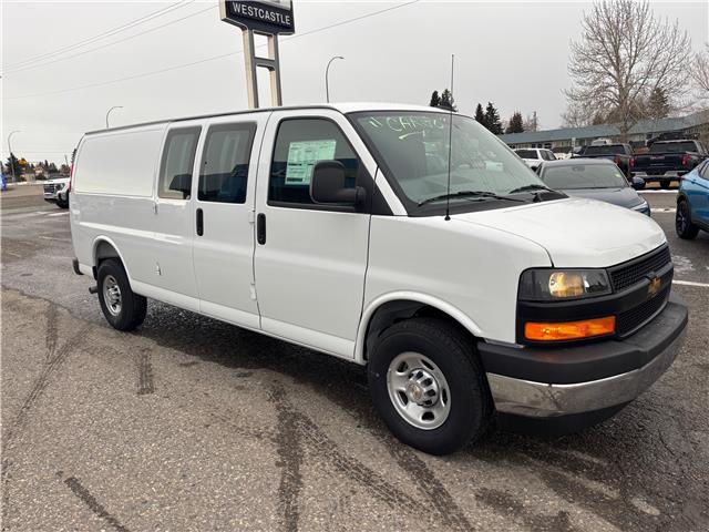2025 Chevrolet Express 3500 Work Van (Stk: 25EX32809) in Pincher Creek - Image 6 of 13
