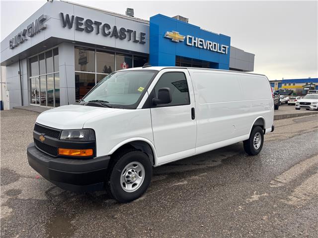 2025 Chevrolet Express 3500 Work Van (Stk: 25EX37235) in Pincher Creek - Image 1 of 12