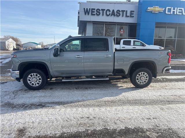 2026 Chevrolet Silverado 3500HD LTZ (Stk: 26SL32318) in Pincher Creek - Image 2 of 15