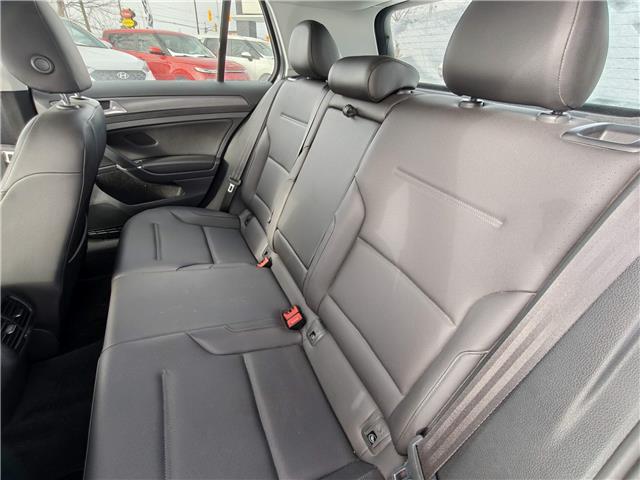 2017 Volkswagen e-Golf Comfortline in Ottawa - Image 27 of 32