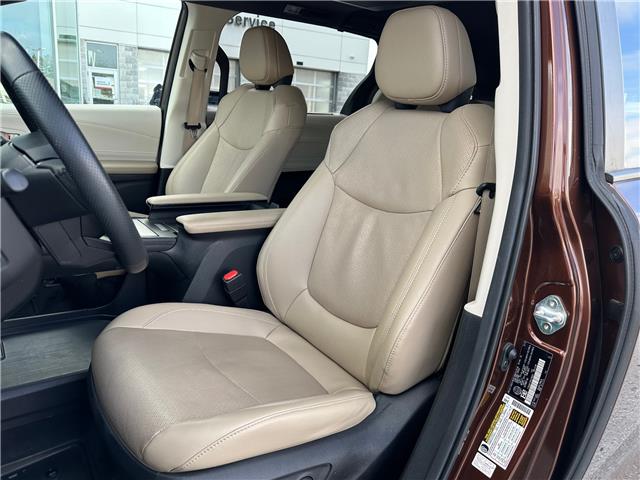 2024 Toyota Sienna Limited 7-Passenger (Stk: W6955) in Cobourg - Image 7 of 30