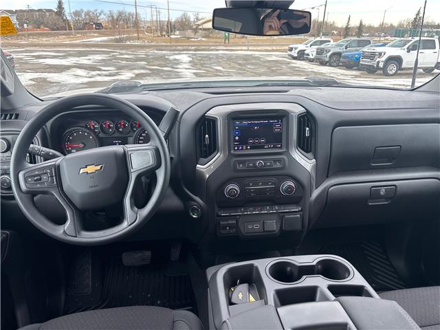 2026 Chevrolet Silverado 2500HD Custom (Stk: 26SL21772) in Pincher Creek - Image 11 of 15 2026 Chevrolet Silverado 2500HD Custom (Stk: 26SL21772) in Pincher Creek - Image 11 of 15