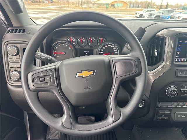 2026 Chevrolet Silverado 2500HD Custom (Stk: 26SL21772) in Pincher Creek - Image 13 of 15 2026 Chevrolet Silverado 2500HD Custom (Stk: 26SL21772) in Pincher Creek - Image 13 of 15