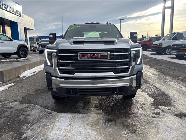 2026 GMC Sierra 3500HD Chassis SLE (Stk: 26SR32508) in Pincher Creek - Image 8 of 15
