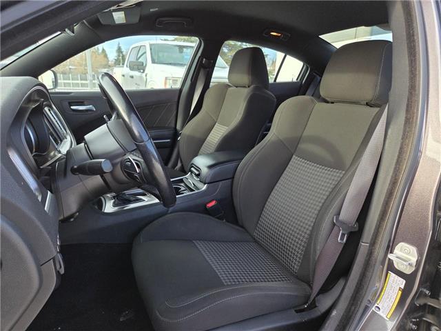 2022 Dodge Charger GT (Stk: 6906B) in Calgary - Image 8 of 9