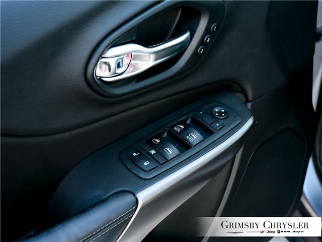 2019 Jeep Cherokee Limited (Stk: N26069A) in Grimsby - Image 17 of 32